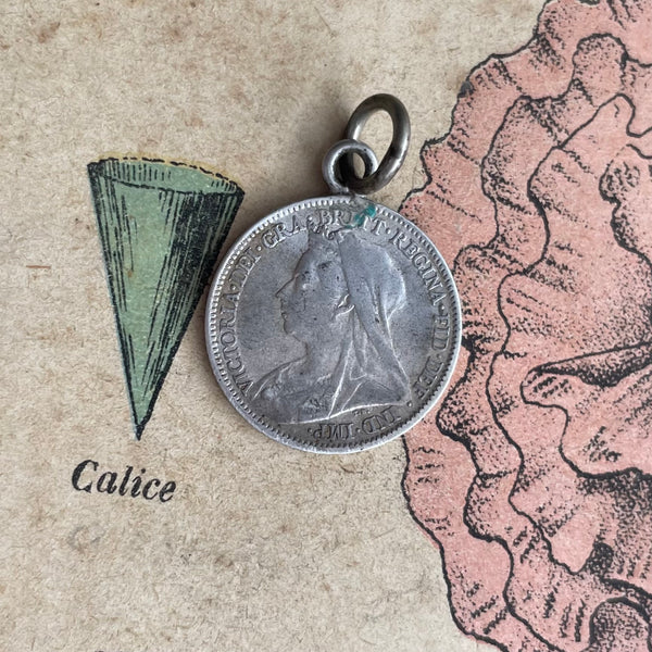 Victorian Carl Love Token Charm