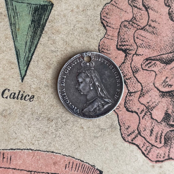 Victorian Cris Love Token Charm