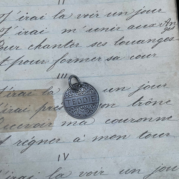 Victorian Teddie Love Token