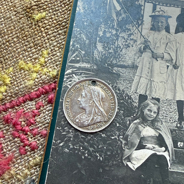 Victorian Phyllis 1909 Love Token Charm