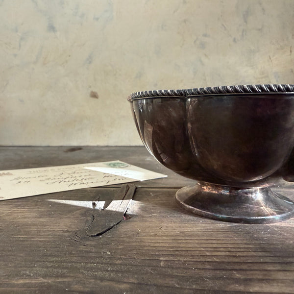 Vintage Metal Scallop Dish