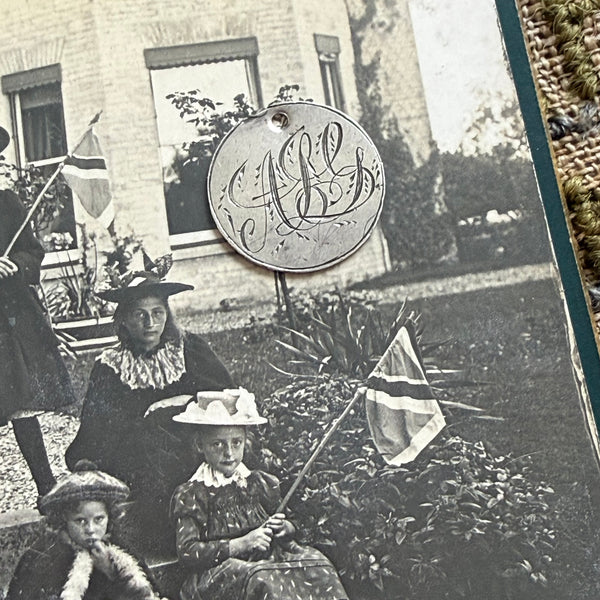 Victorian ALG Love Token Charm