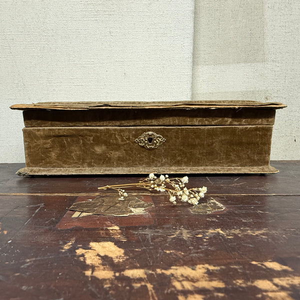 Antique Victorian Velvet Box