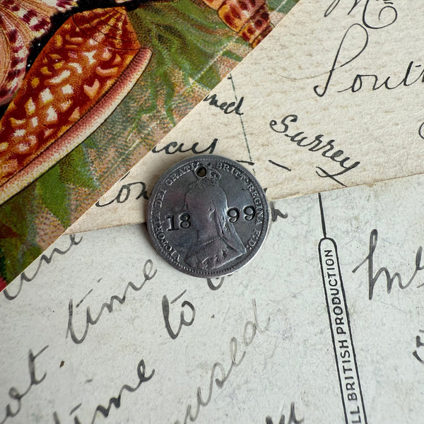 Victorian 1899 Love Token Charm