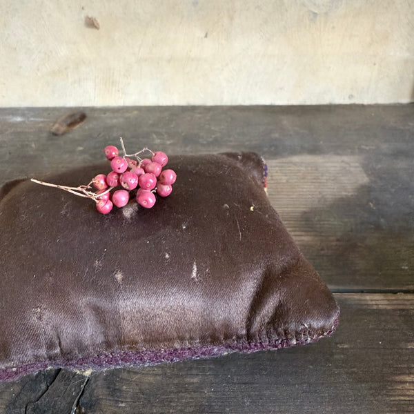 Antique Beautiful Pin Cushion