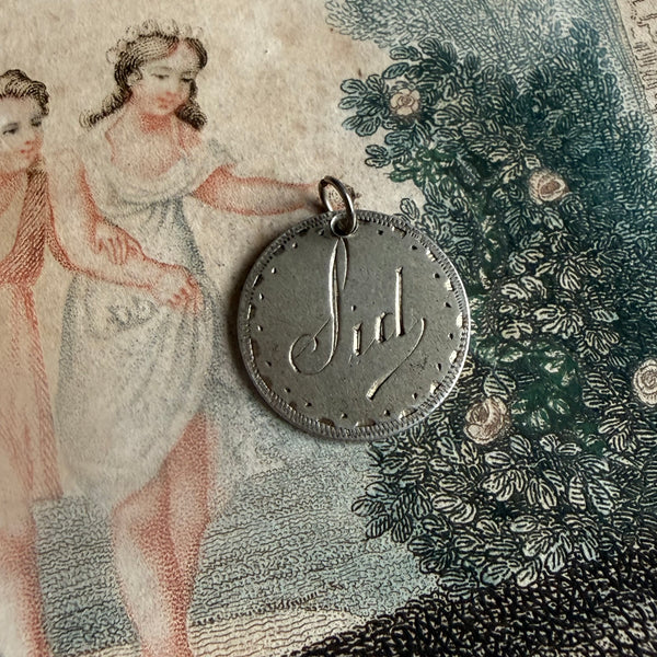 Victorian Sid Love Token Charm