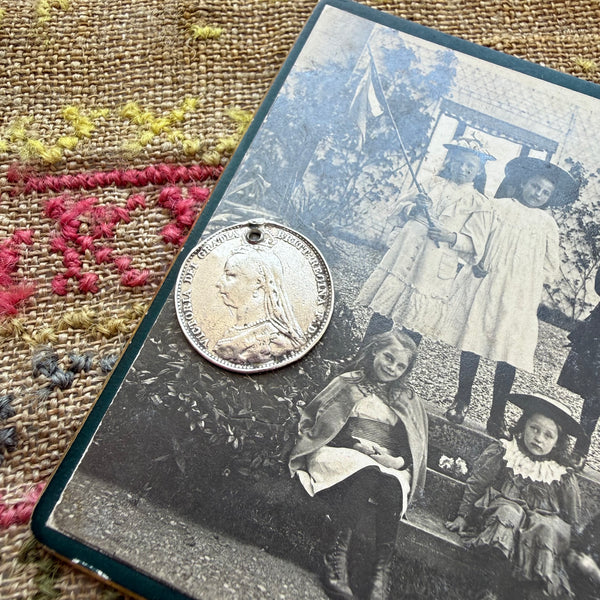 Victorian HW Love Token Charm