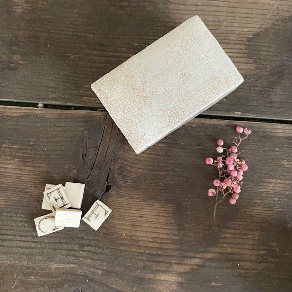 Antique Rectangle Pot