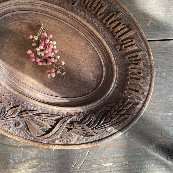 Vintage Daily Bread board