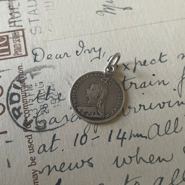 Victorian Florrie Heart Love Token Charm