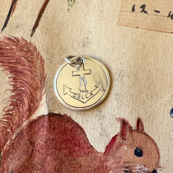 Victorian Della Love Token Charm