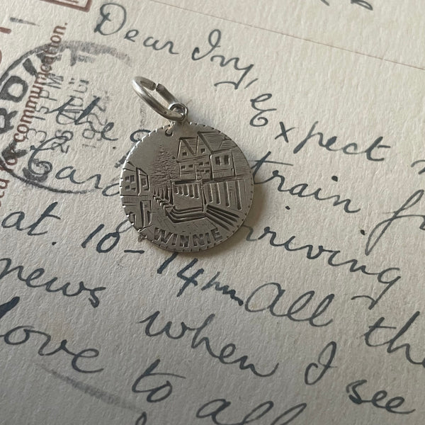Victorian Winnie Love Token Charm