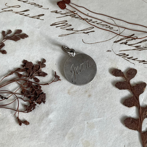 Victorian Jean Love Token Charm