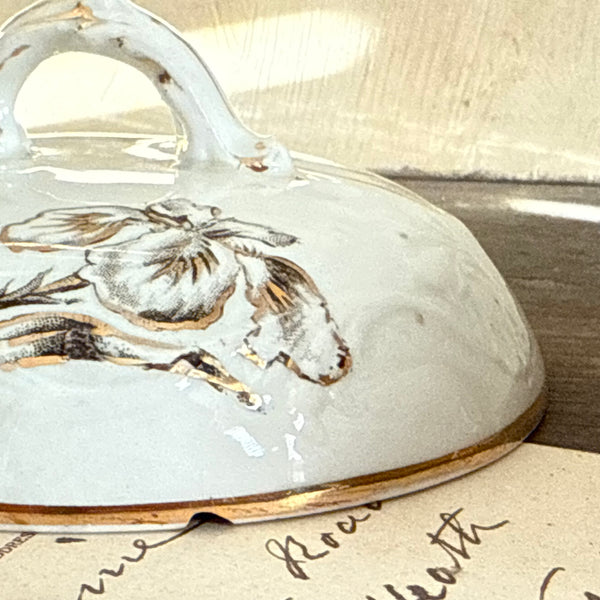 Antique Ceramic Flower Soap Dish