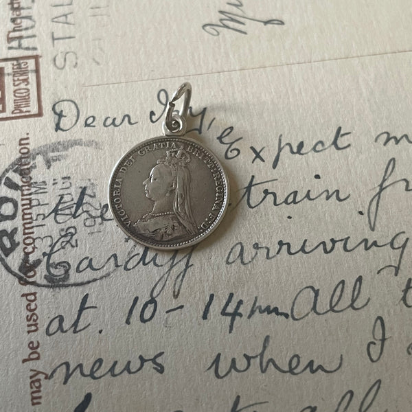 Victorian Auntie H Love Token Charm