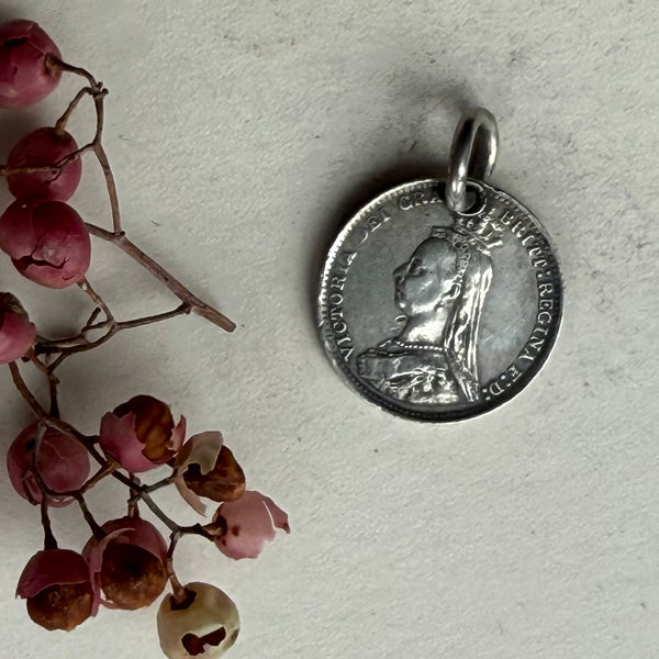 Victorian Peterkin Love Token Charm