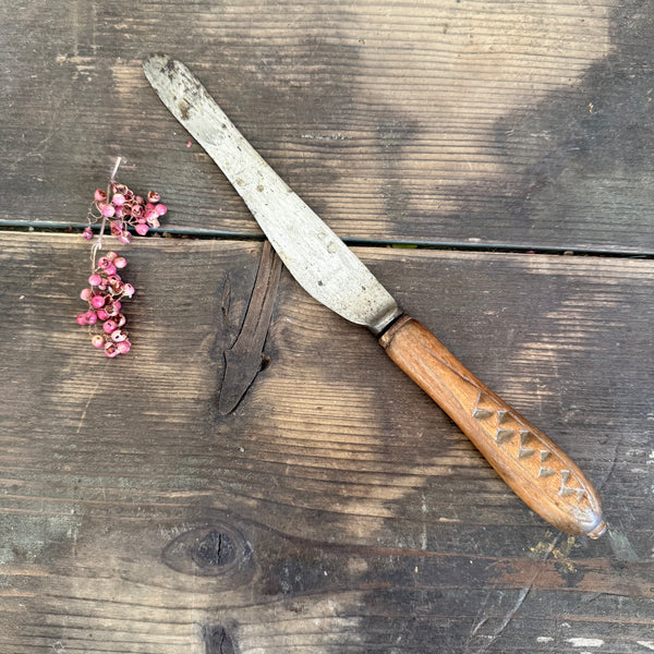 Antique Carved Handle Bread Knife