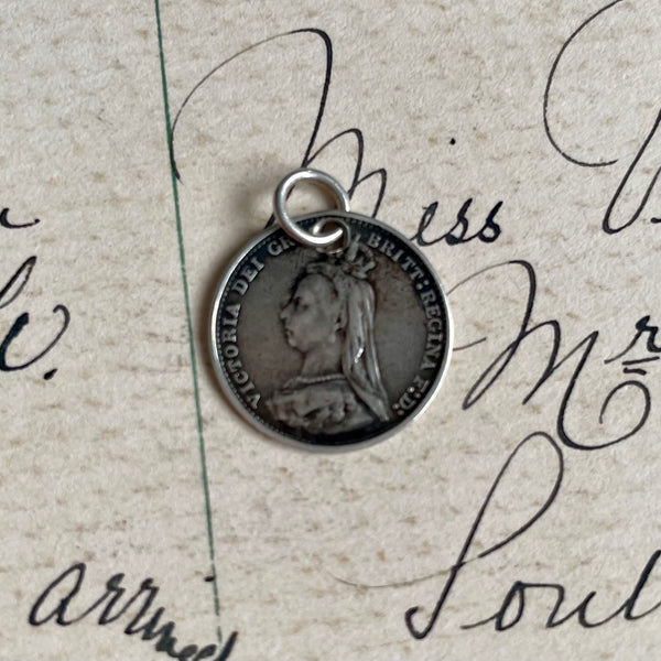 Victorian ES Love Token Charm