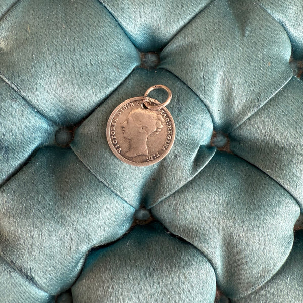 Victorian Skipper Love Token Charm