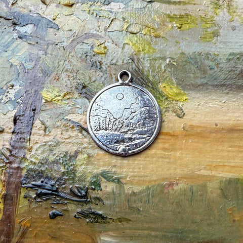 Unusual – No.4 Vintage