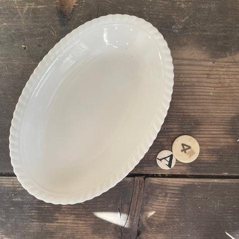 Vintage Scallop Edge Plate