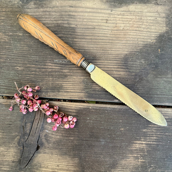 Antique Lemon Carved Handle Knife