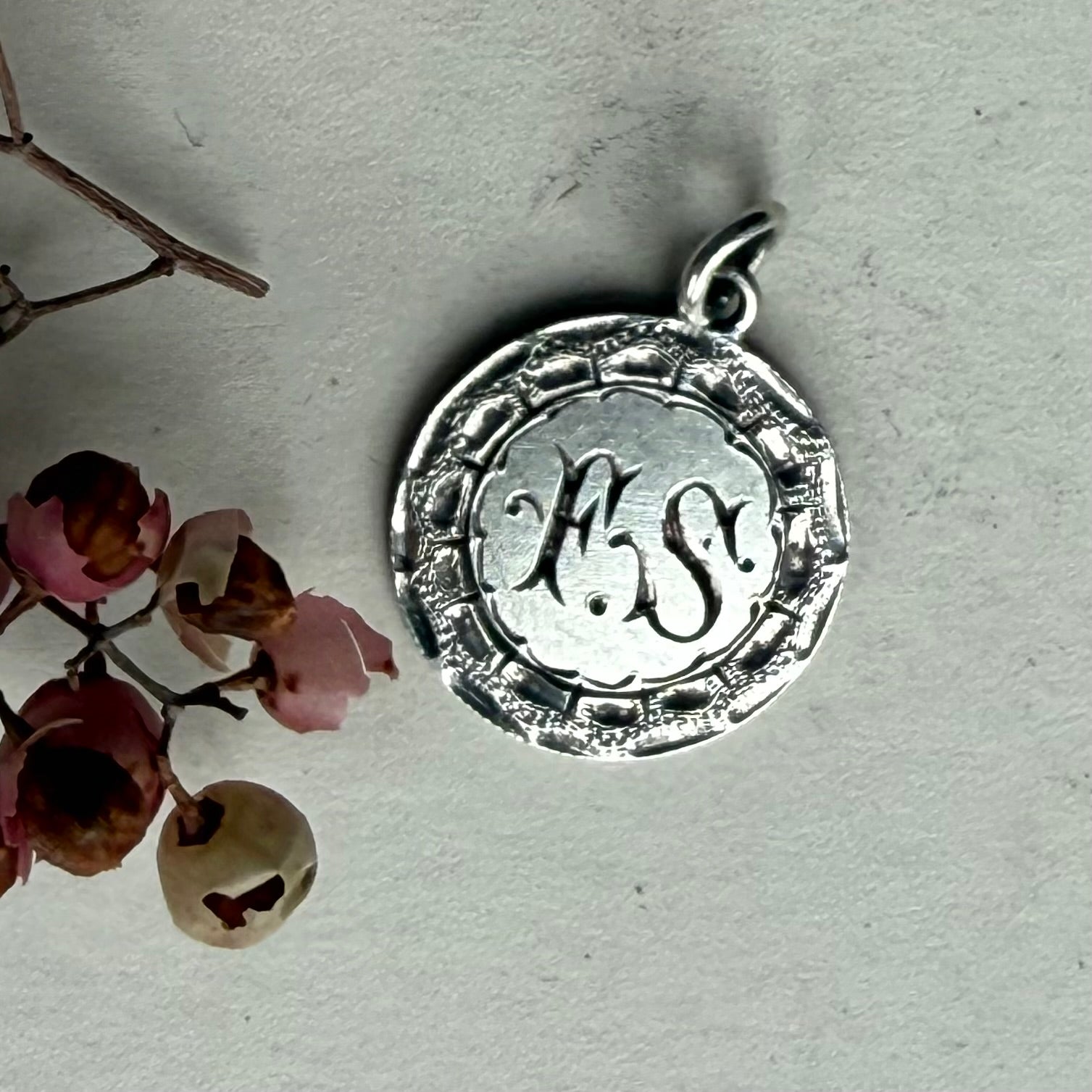 Victorian FS Love Token Charm