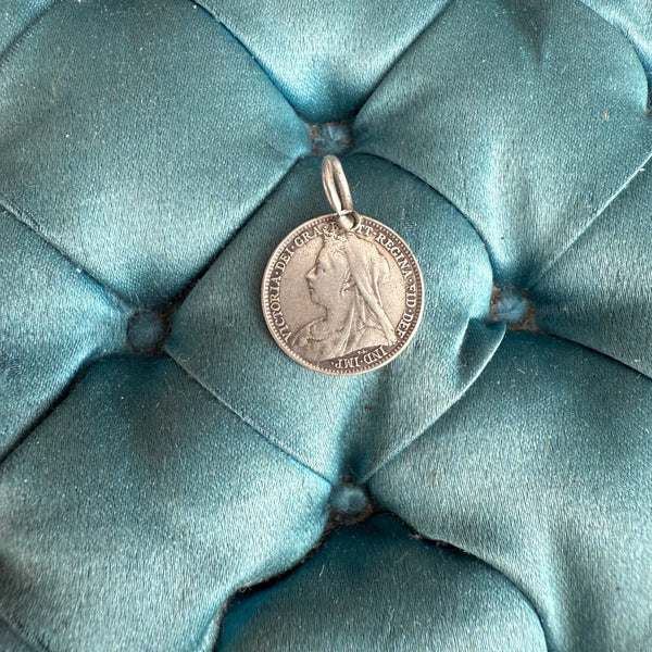 Victorian Hildred Love Token Charm
