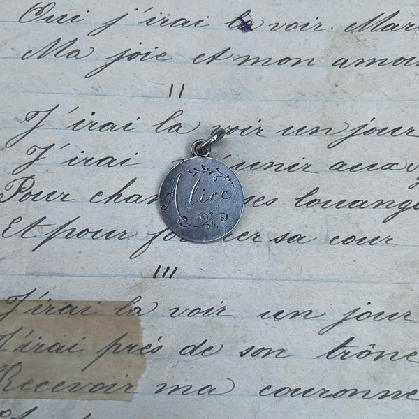 Victorian Alice Love Token