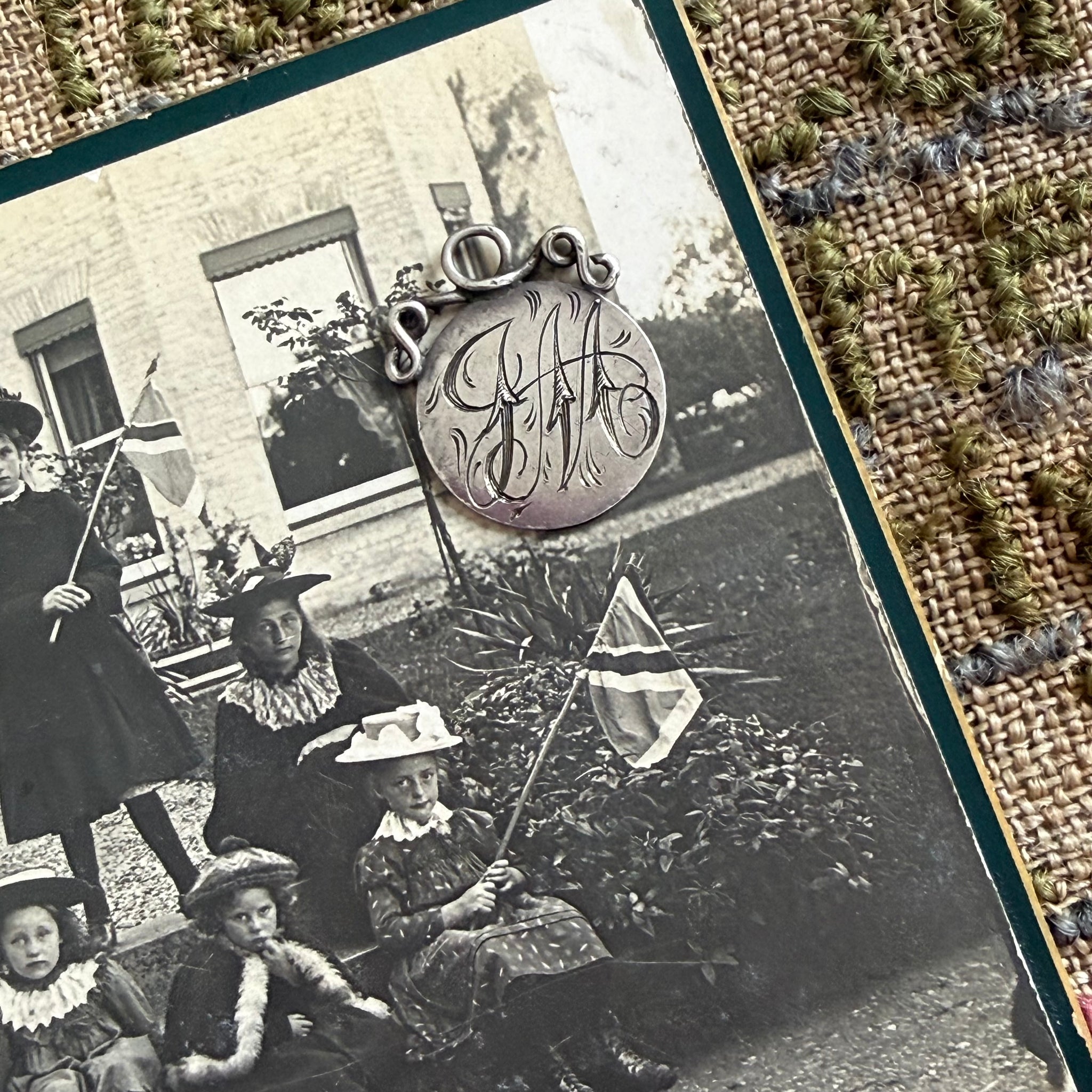 New In – No.4 Vintage