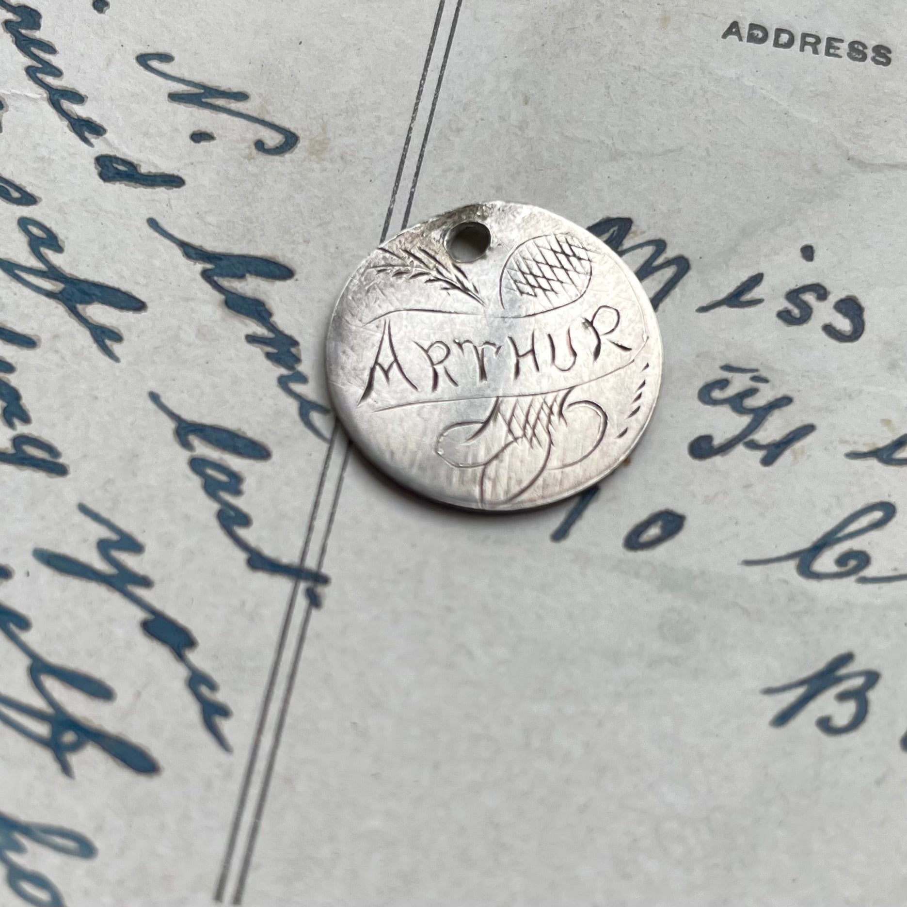 Victorian Arthur Love Token Charm