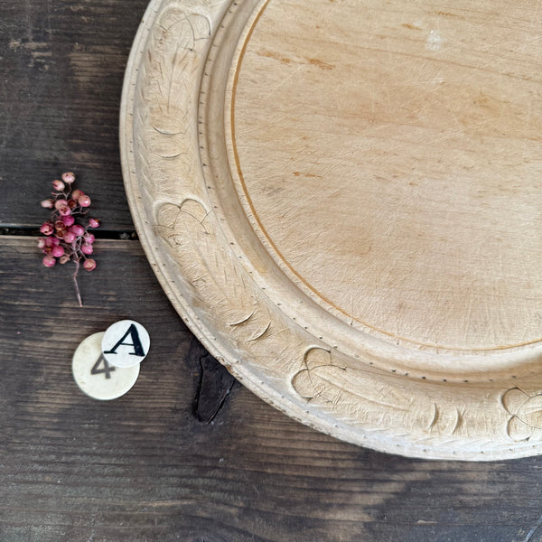 Antique Floral Bread board