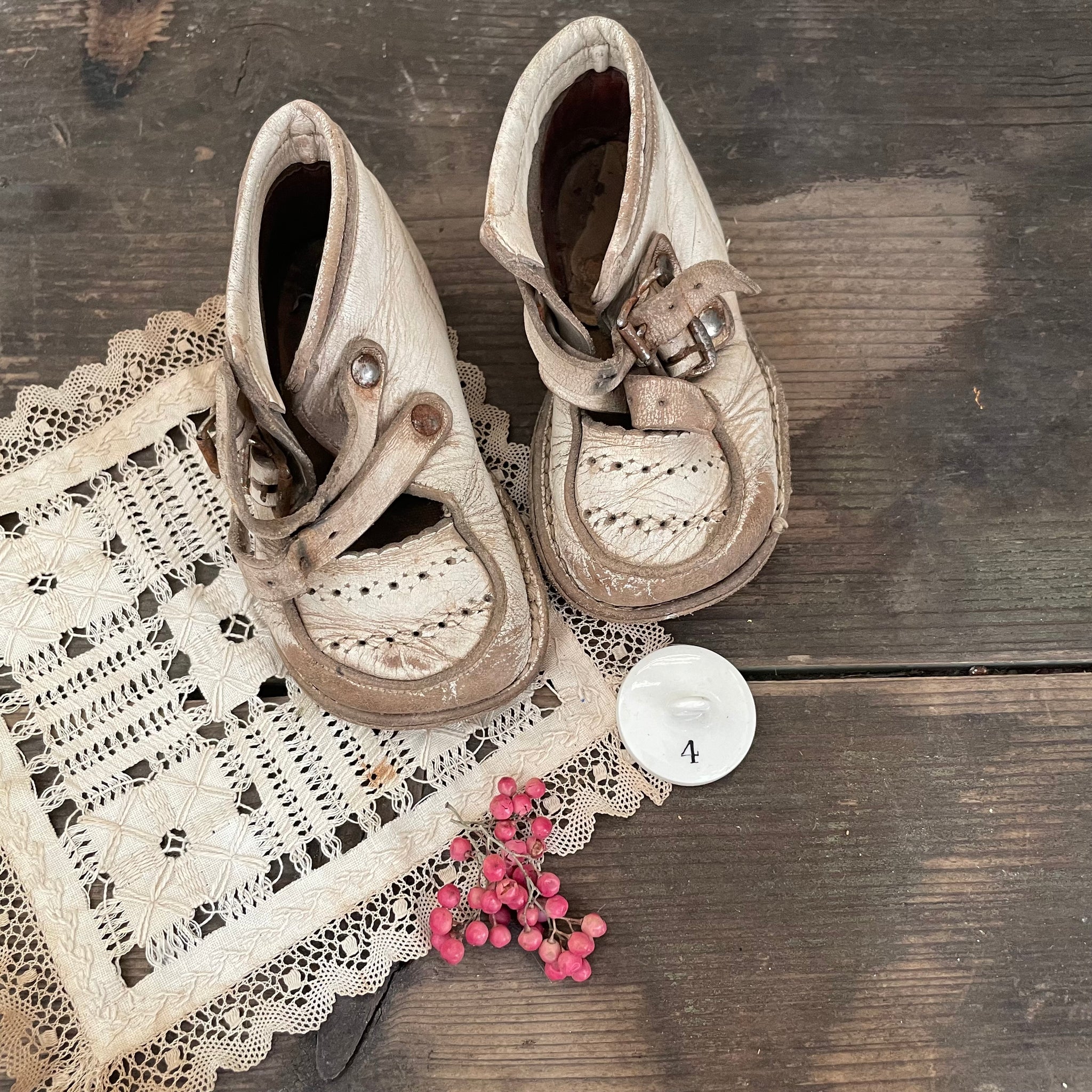 Antique Childs Shoes