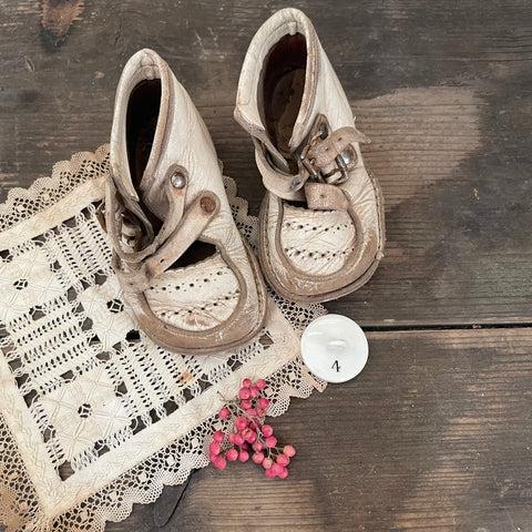 Antique Childs Shoes