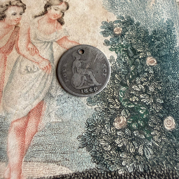 Victorian DR flowers Love Token Charm