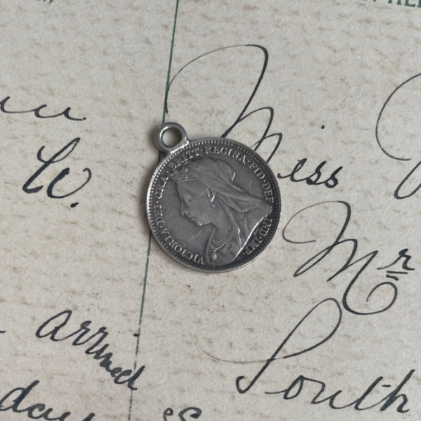 Victorian Jean Love Token Charm