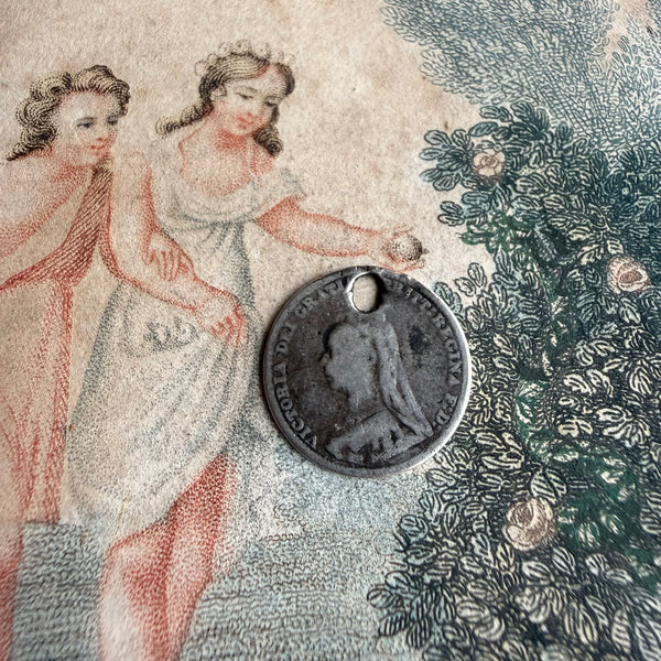 Victorian JAM Love Token Charm
