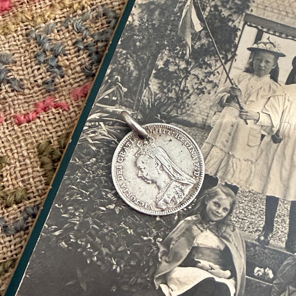Victorian Winnie Love Token Charm