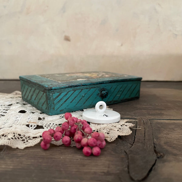 Antique Floral Box