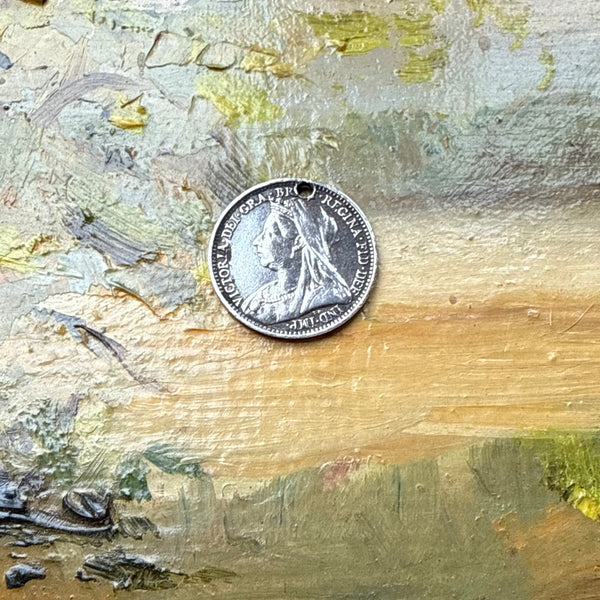 Victorian Gib Love Token Charm