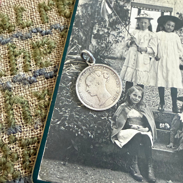 Victorian AR Love Token Charm