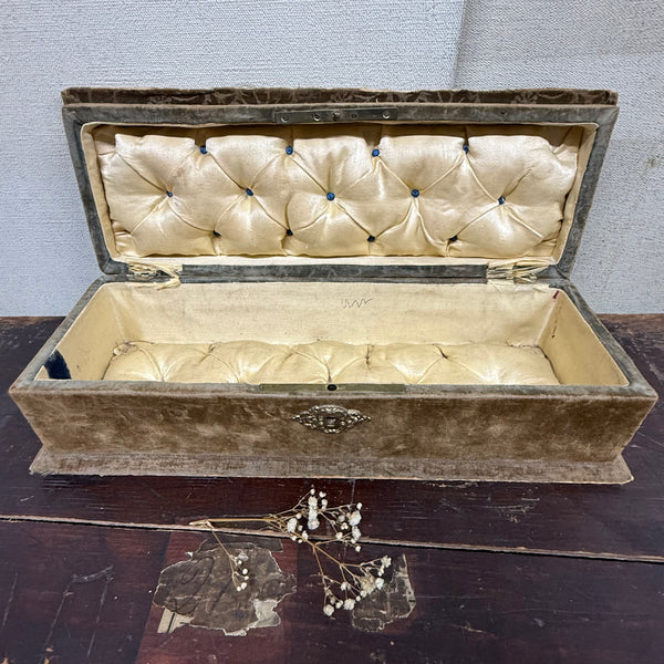 Antique Victorian Velvet Box