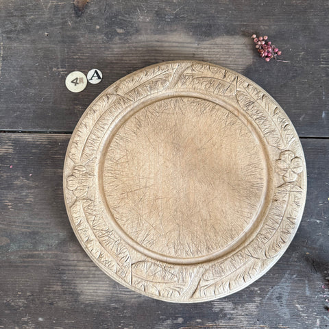 Antique Floral Bread board