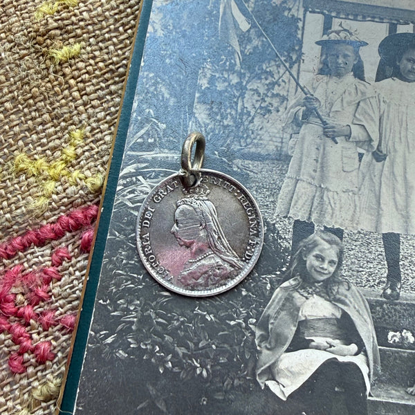 Victorian Will Love Token Charm