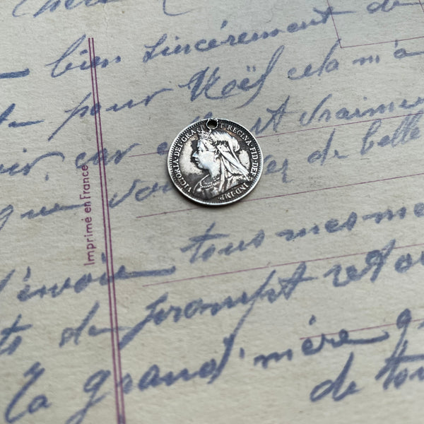 Victorian Monte Love Token Charm