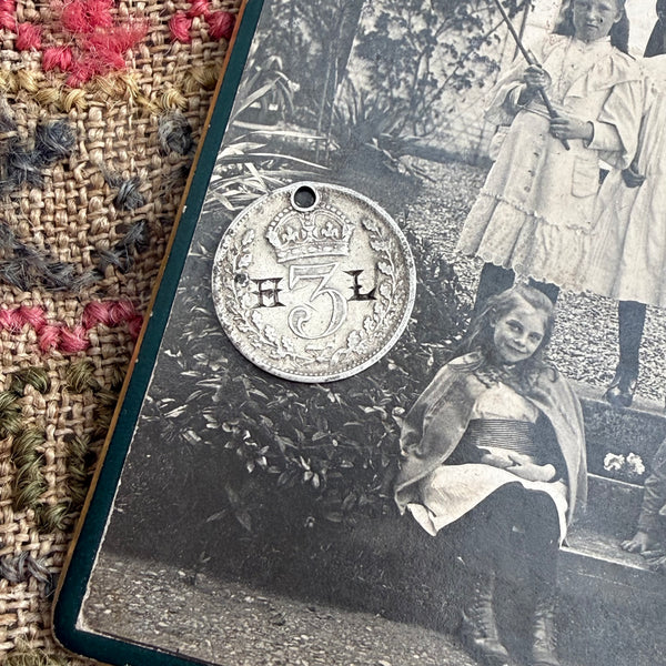Victorian HL Love Token Charm