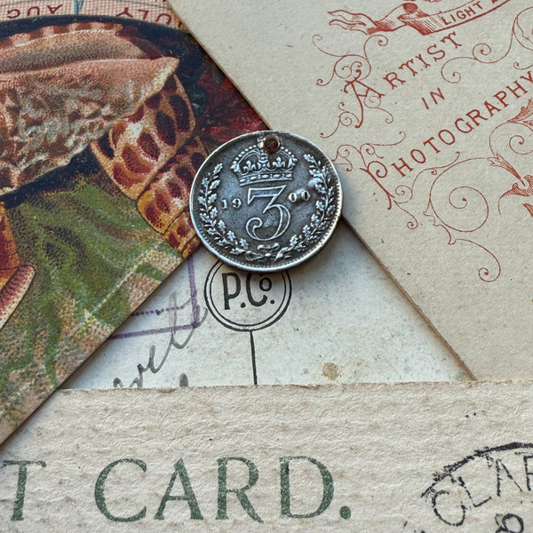 Victorian MD Love Token Charm