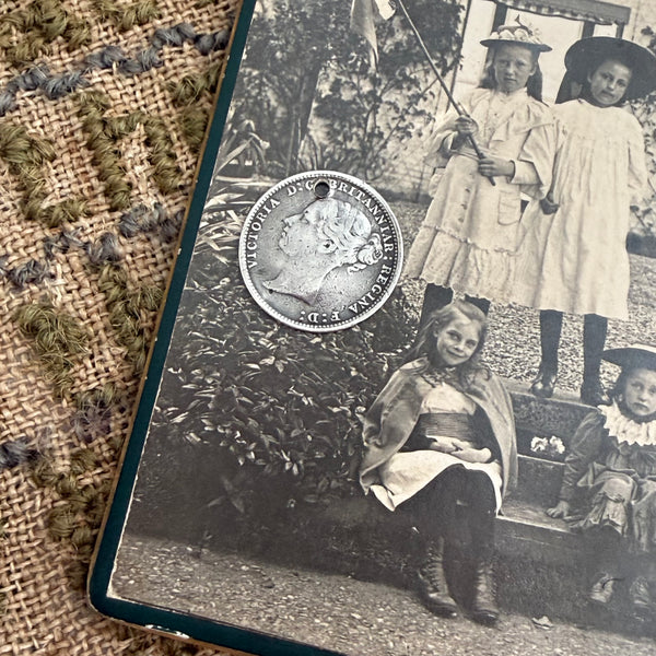 Victorian Hettie Love Token Charm