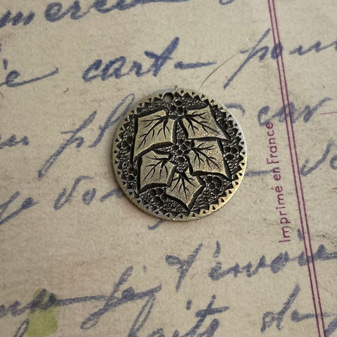 Victorian Ivy Picture Love Token Charm