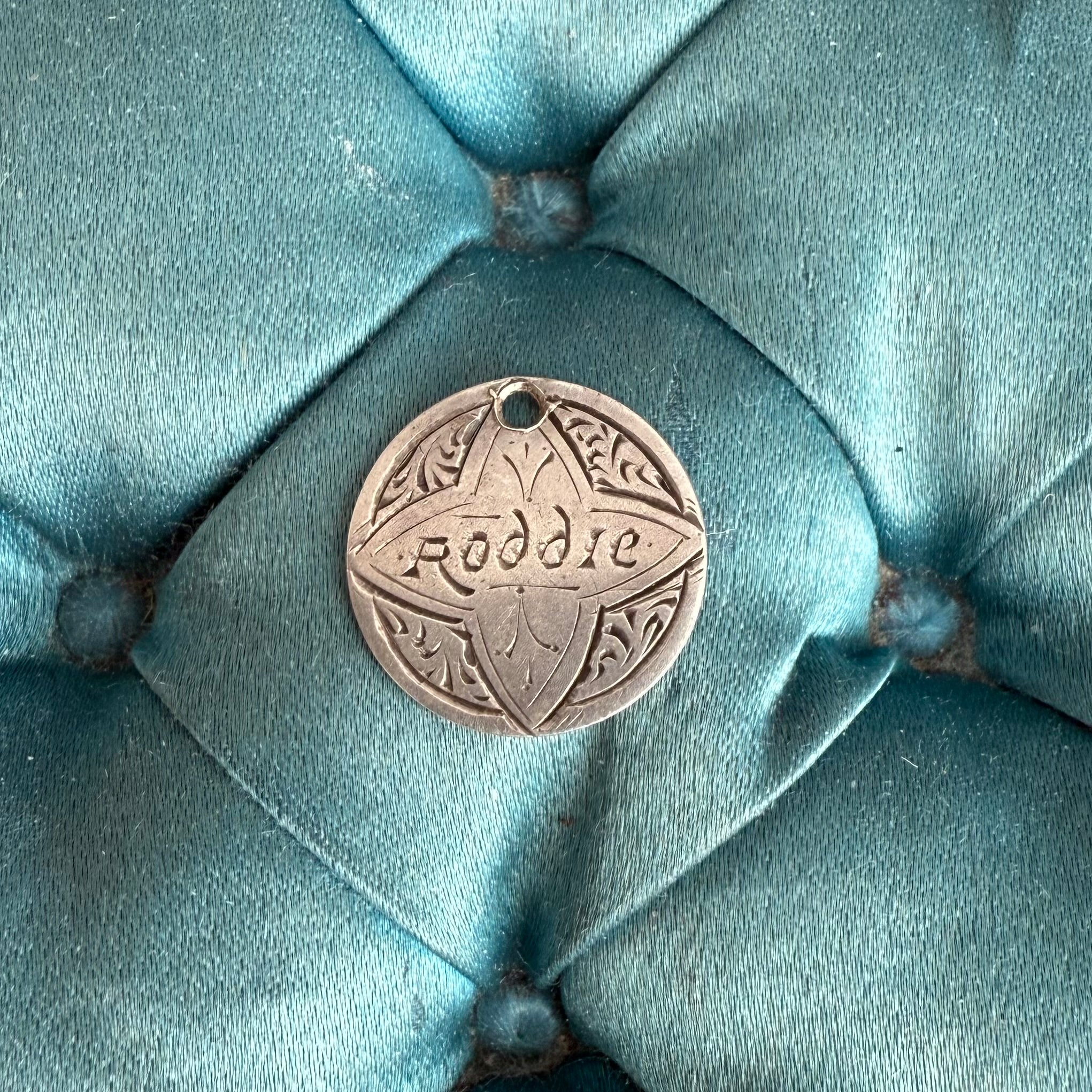 Victorian Roddie Love Token Charm